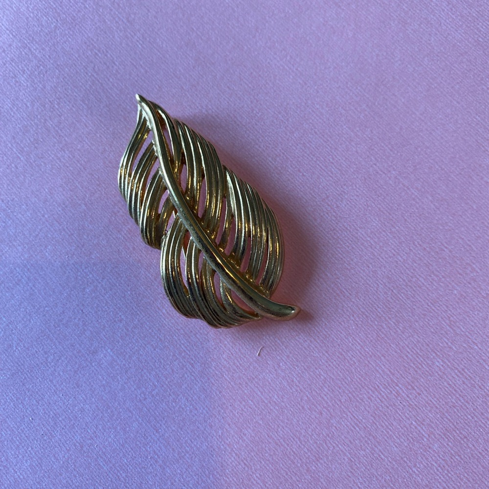 Gold Leaf Brooch